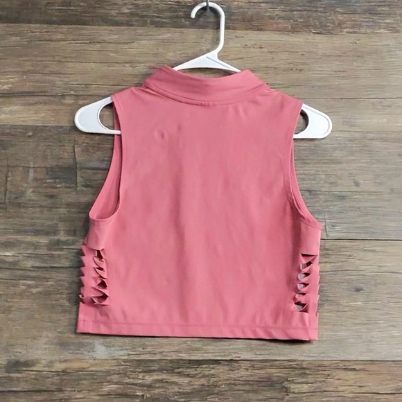 Nike Pro Women's Pink Tank Crop Top - Picture 7 of 9